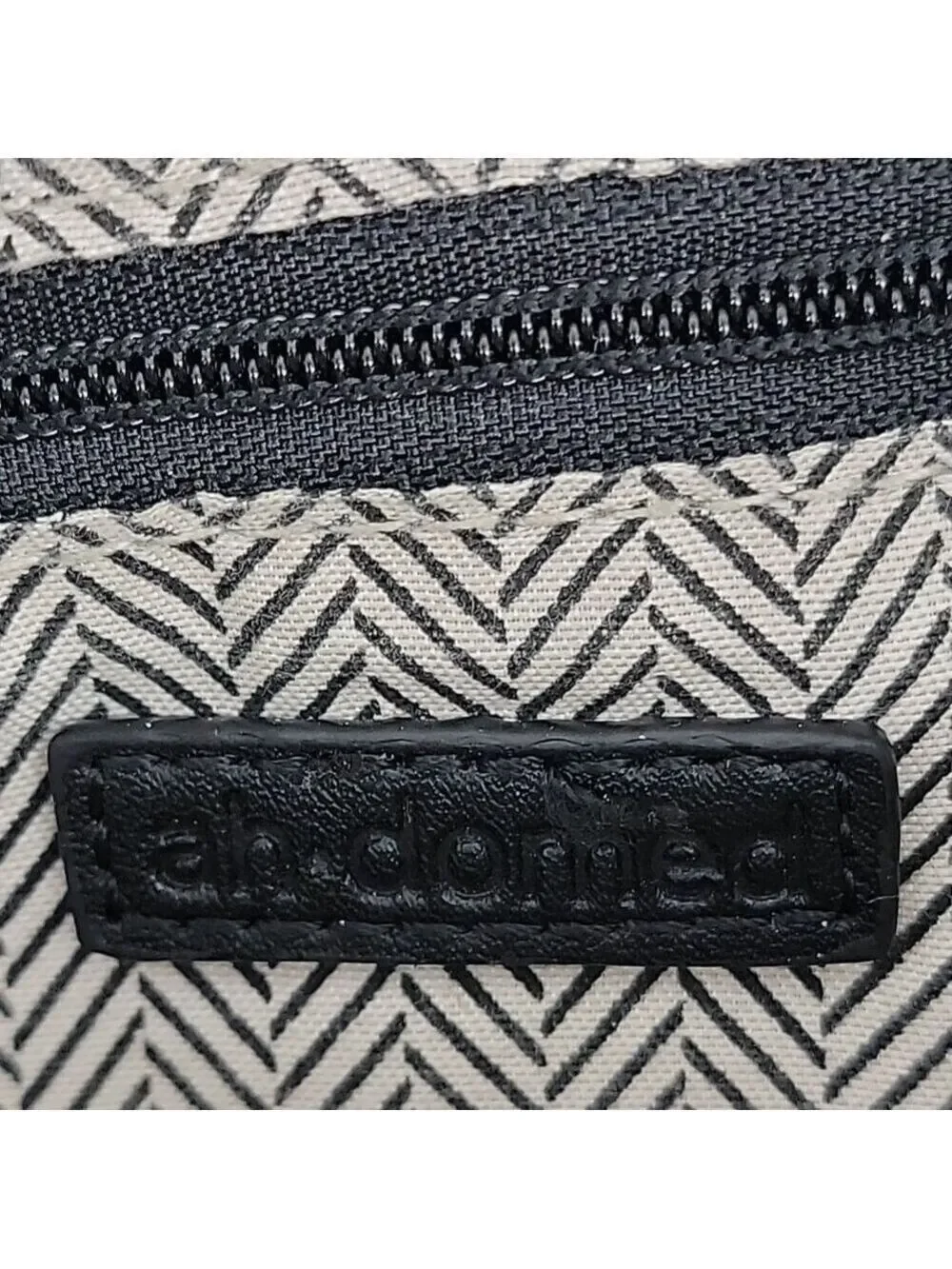 ✨ ah-dorned Puffy Crossbody / Belt Bag — White, Adjustable Strap ✨